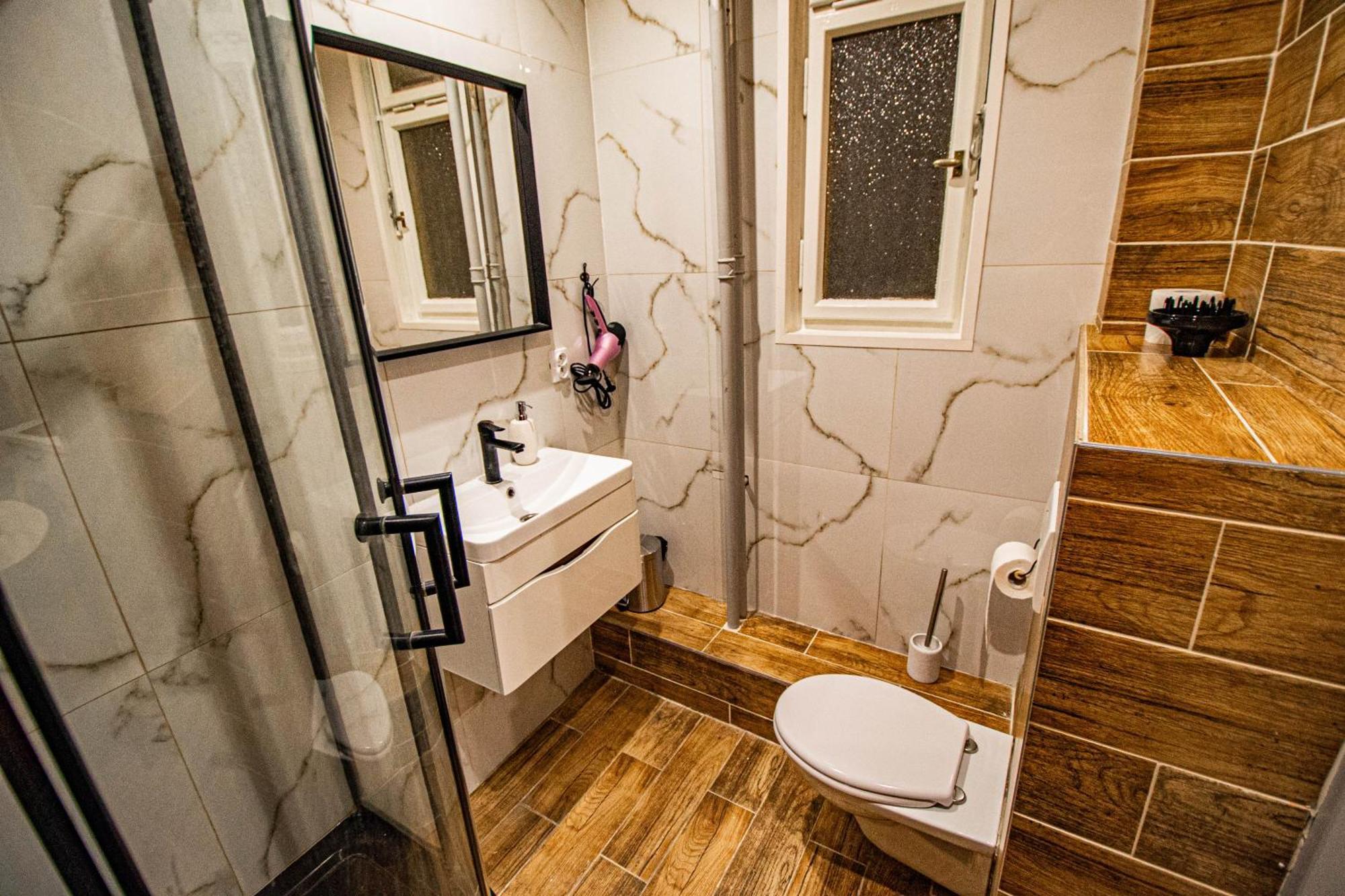 Cozy Studio In The Main City Center Praga Exterior foto